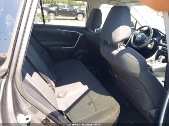 2021 TOYOTA RAV4 LE 8