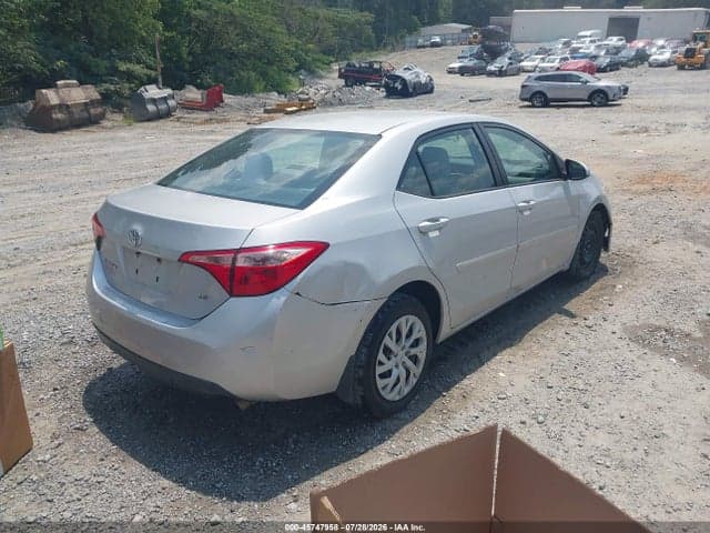 2017 TOYOTA COROLLA LE 4