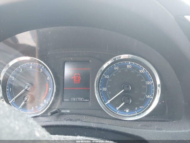 2017 TOYOTA COROLLA LE 7