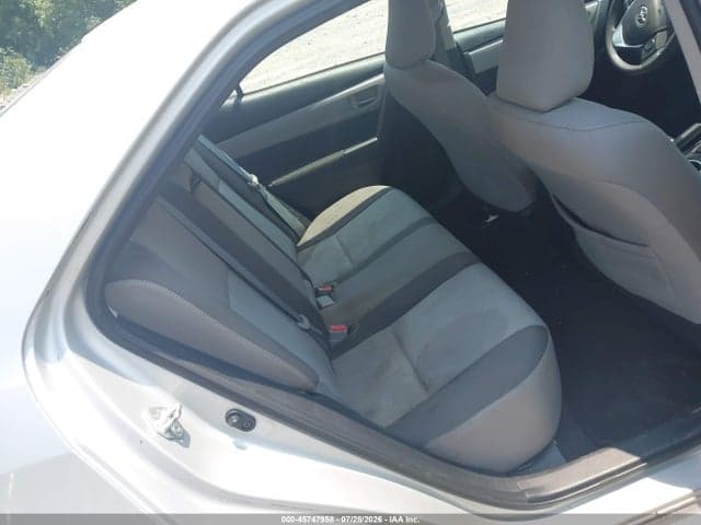 2017 TOYOTA COROLLA LE 8