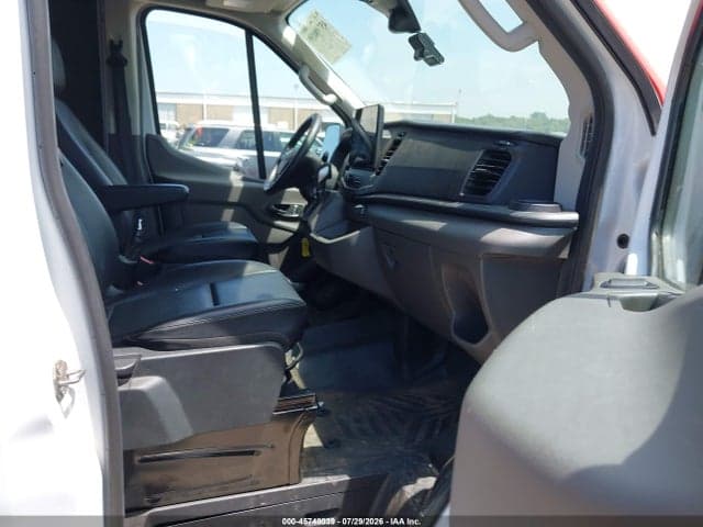 2024 FORD TRANSIT-250 5