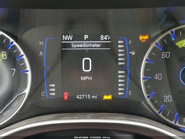 2023 CHRYSLER VOYAGER LX 15