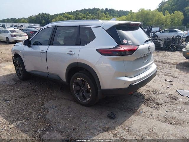 2025 NISSAN ROGUE SV FWD 3