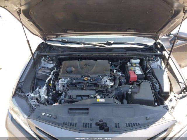 2019 TOYOTA CAMRY SE 10