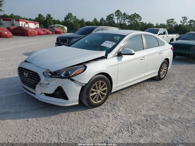 2019 HYUNDAI SONATA SE 2