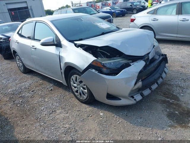 2017 TOYOTA COROLLA LE 1