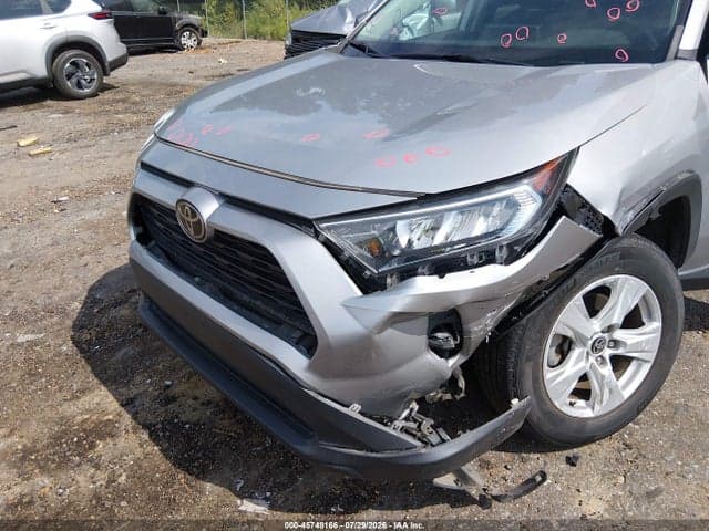 2021 TOYOTA RAV4 XLE 6