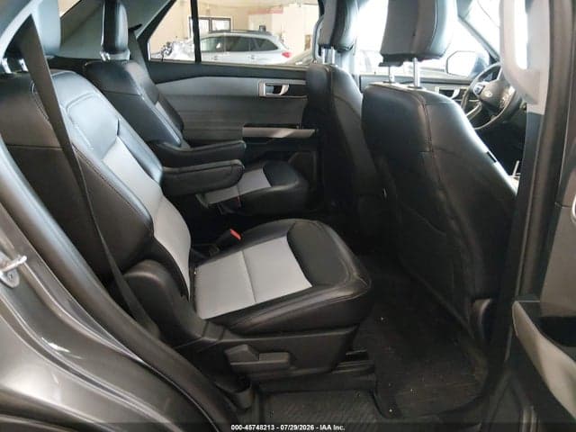 2023 FORD EXPLORER XLT 8
