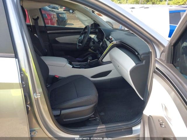 2024 HYUNDAI TUCSON SE 5