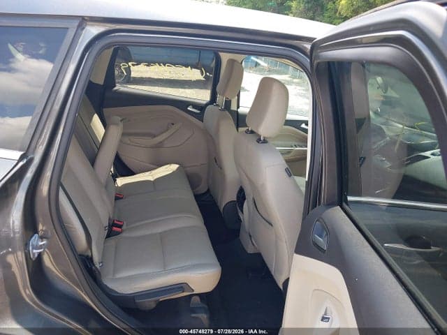 2019 FORD ESCAPE SE 8