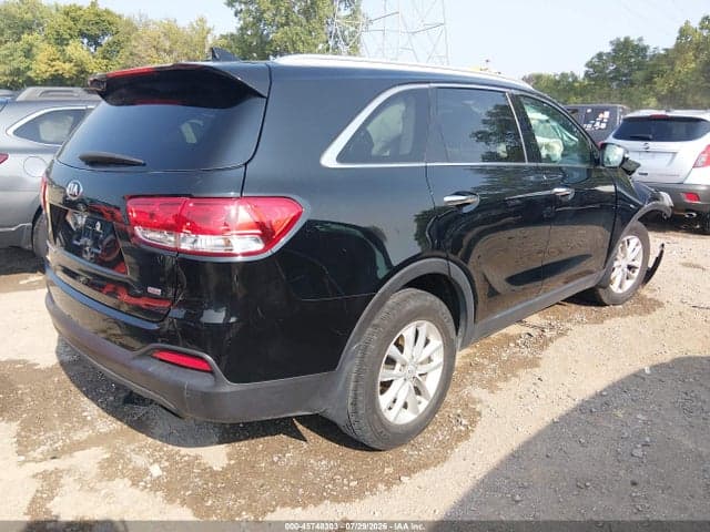 2017 KIA SORENTO 2.4L LX 4