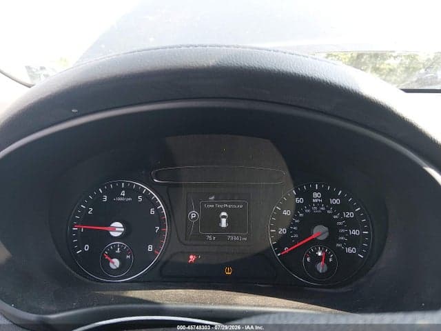 2017 KIA SORENTO 2.4L LX 7