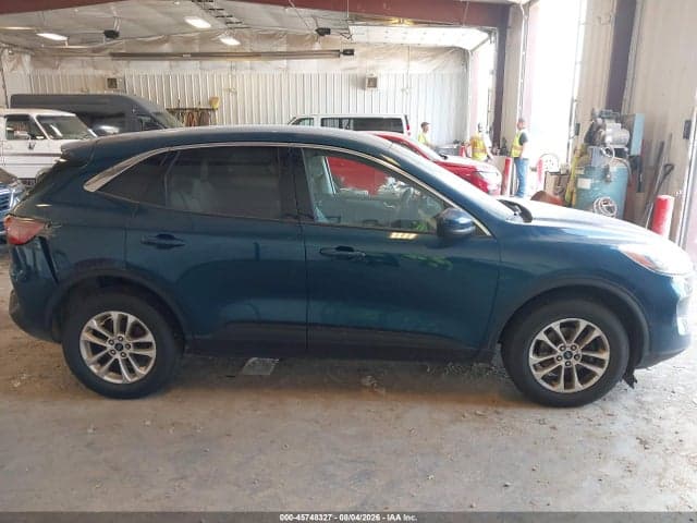 2020 FORD ESCAPE SE 13