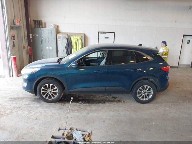 2020 FORD ESCAPE SE 14
