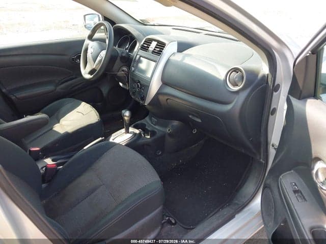 2019 NISSAN VERSA 1.6 SV 5