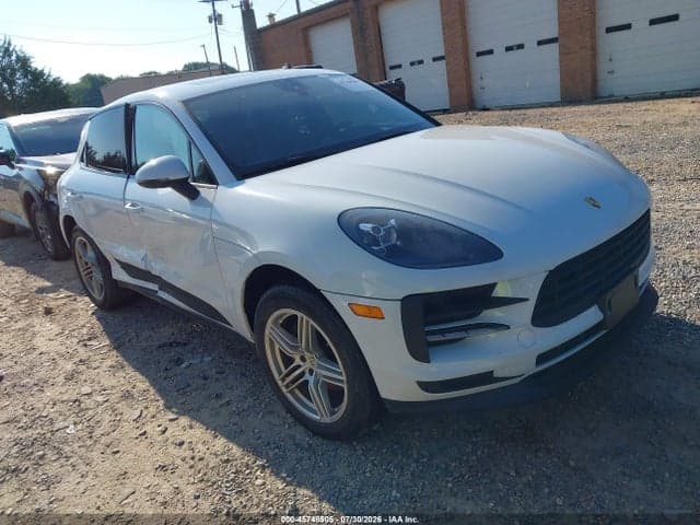 2020 PORSCHE MACAN 1
