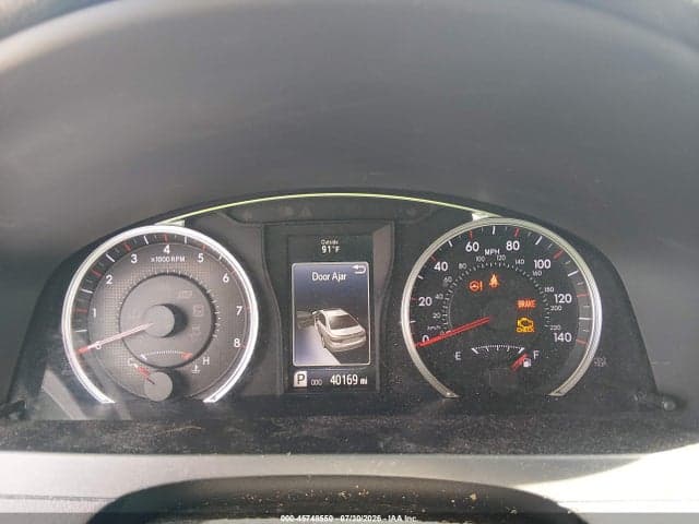 2017 TOYOTA CAMRY SE 7