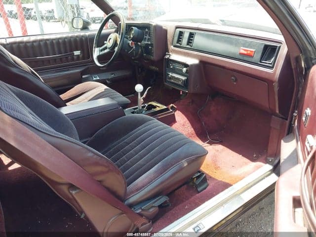 1985 CHEVROLET MONTE CARLO 5