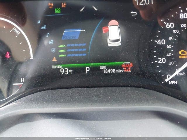2025 TOYOTA SIENNA XLE 7