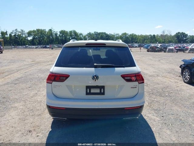 2018 VOLKSWAGEN TIGUAN 2.0T SE/2.0T SEL 16