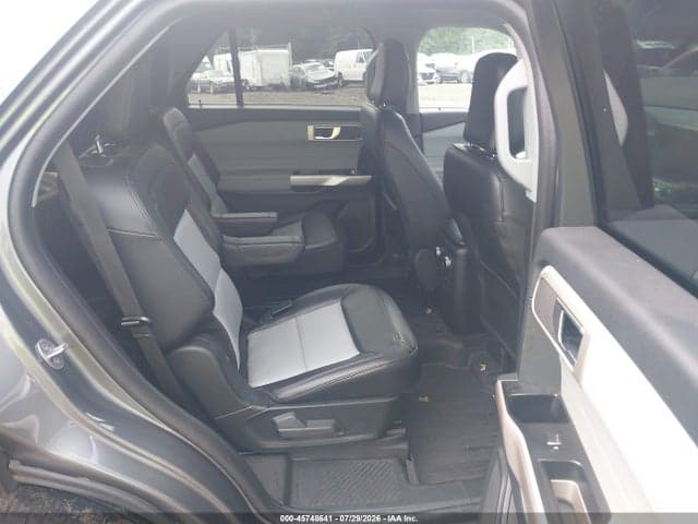 2023 FORD EXPLORER XLT 8
