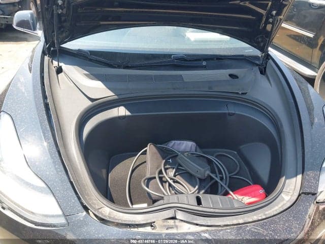 2018 TESLA MODEL 3 LONG RANGE/PERFORMANCE 10