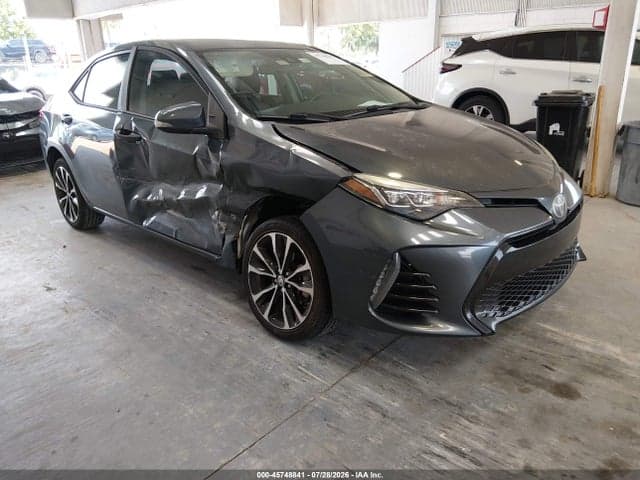 2018 TOYOTA COROLLA SE 1