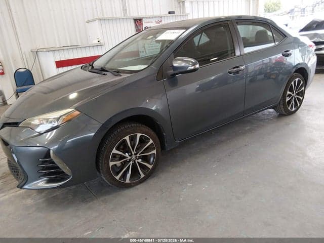 2018 TOYOTA COROLLA SE 2