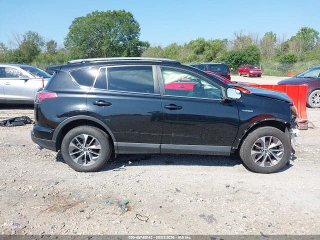 2018 TOYOTA RAV4 HYBRID XLE 14
