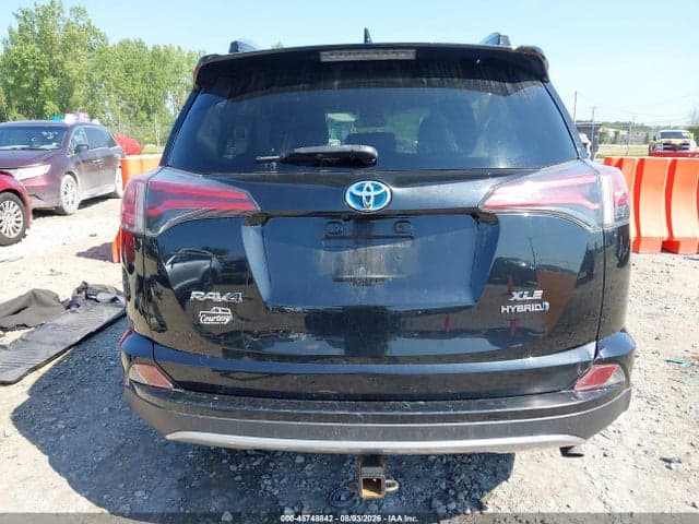 2018 TOYOTA RAV4 HYBRID XLE 17