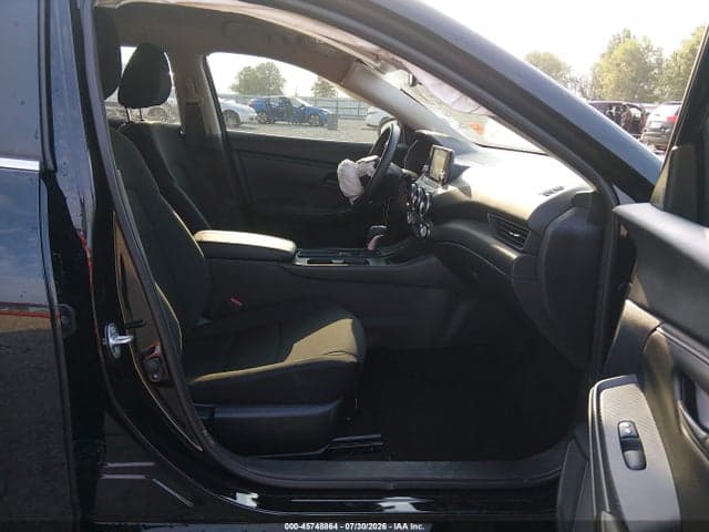 2025 NISSAN SENTRA S 5