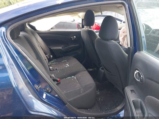 2018 NISSAN VERSA 1.6 SV 8