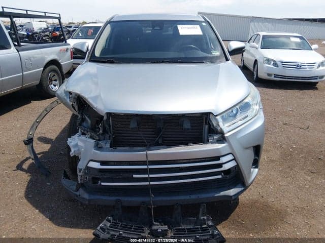 2018 TOYOTA HIGHLANDER LE 12