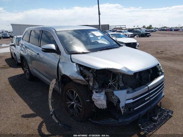 2018 TOYOTA HIGHLANDER LE 6