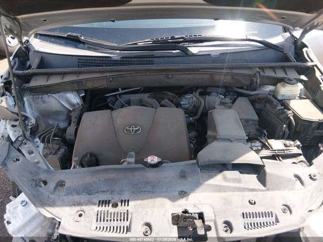 2018 TOYOTA HIGHLANDER LE 10