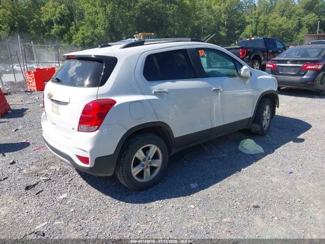 2017 CHEVROLET TRAX LT 4