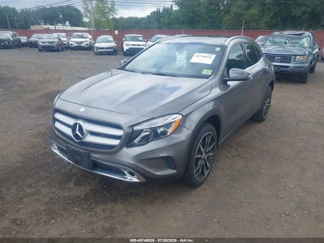 2017 MERCEDES-BENZ GLA 250 4MATIC 6