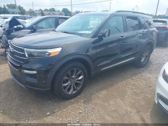 2020 FORD EXPLORER XLT 2