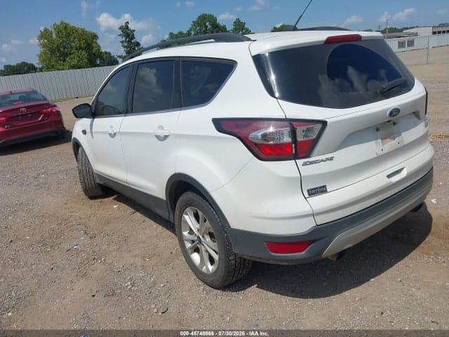 2018 FORD ESCAPE SE 3