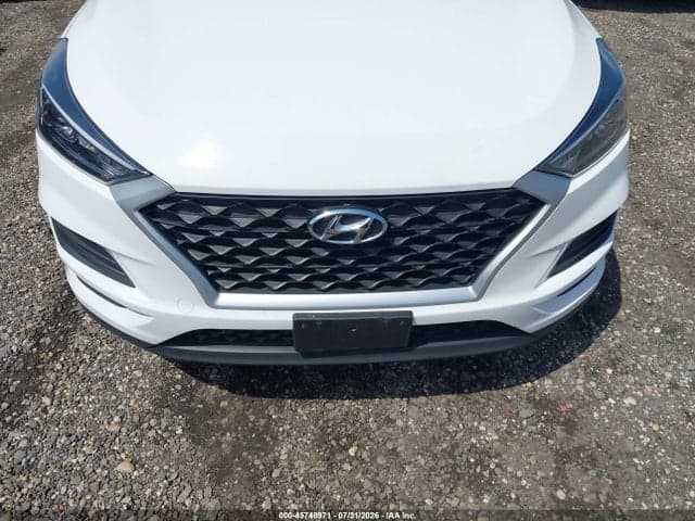 2020 HYUNDAI TUCSON SE 6