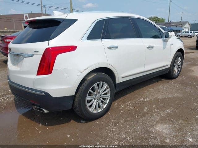 2017 CADILLAC XT5 4
