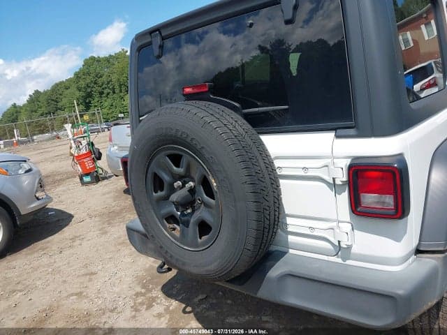 2018 JEEP WRANGLER UNLIMITED SPORT 4X4 16