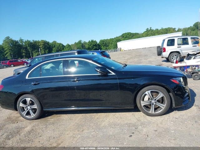 2017 MERCEDES-BENZ E 300 4MATIC 13