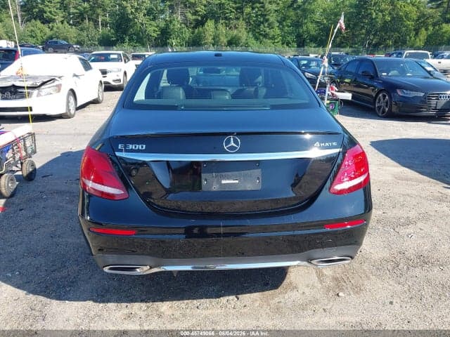2017 MERCEDES-BENZ E 300 4MATIC 16