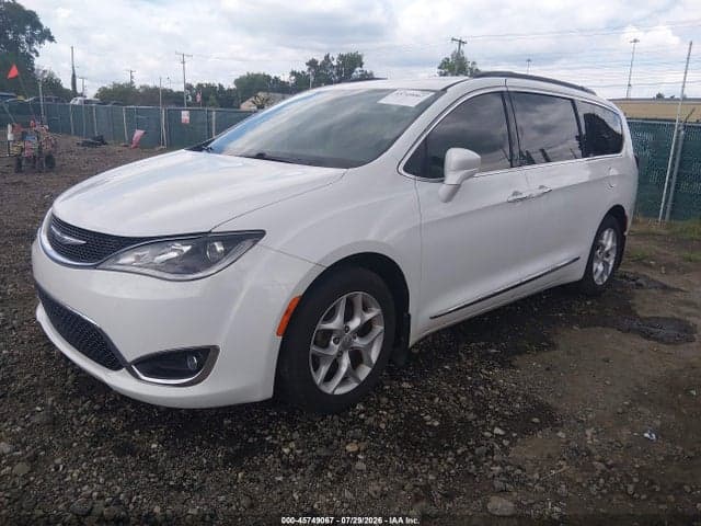 2017 CHRYSLER PACIFICA TOURING-L 2