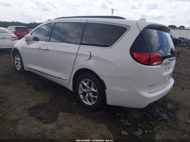 2017 CHRYSLER PACIFICA TOURING-L 3