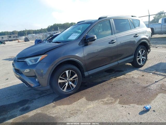 2017 TOYOTA RAV4 XLE 2
