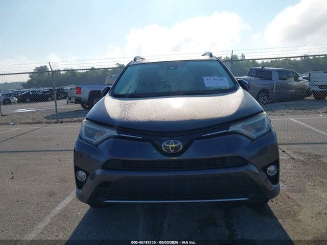 2017 TOYOTA RAV4 XLE 13