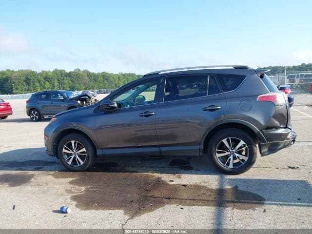 2017 TOYOTA RAV4 XLE 15