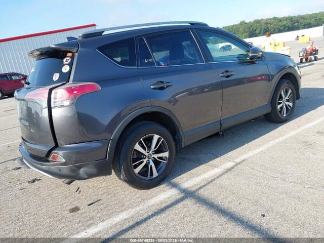 2017 TOYOTA RAV4 XLE 4